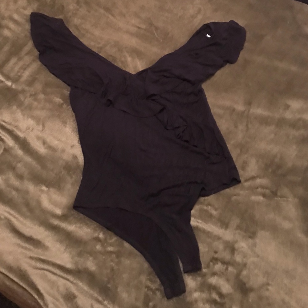 Black Ruffle Body Suit - Picture 5 of 7
